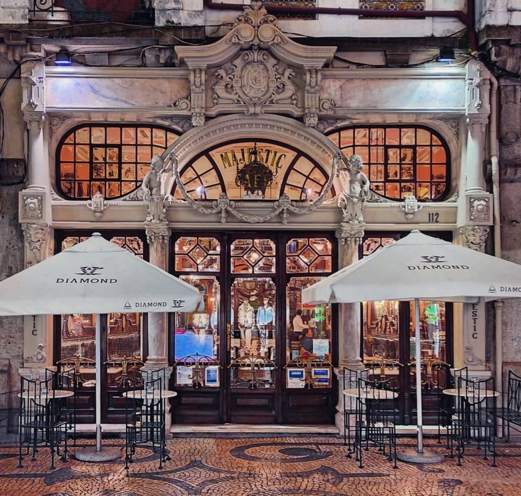 O Café Majestic é um dos mais antigos da cidade do Porto