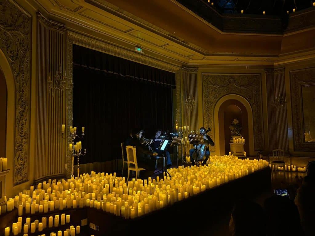 O Ateneu Comercial do Porto é um dos palcos Candlelight no Porto