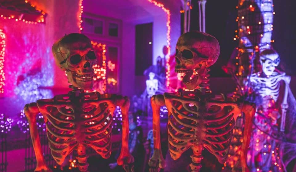 6 sugestões para passares um Halloween aterrador em casa