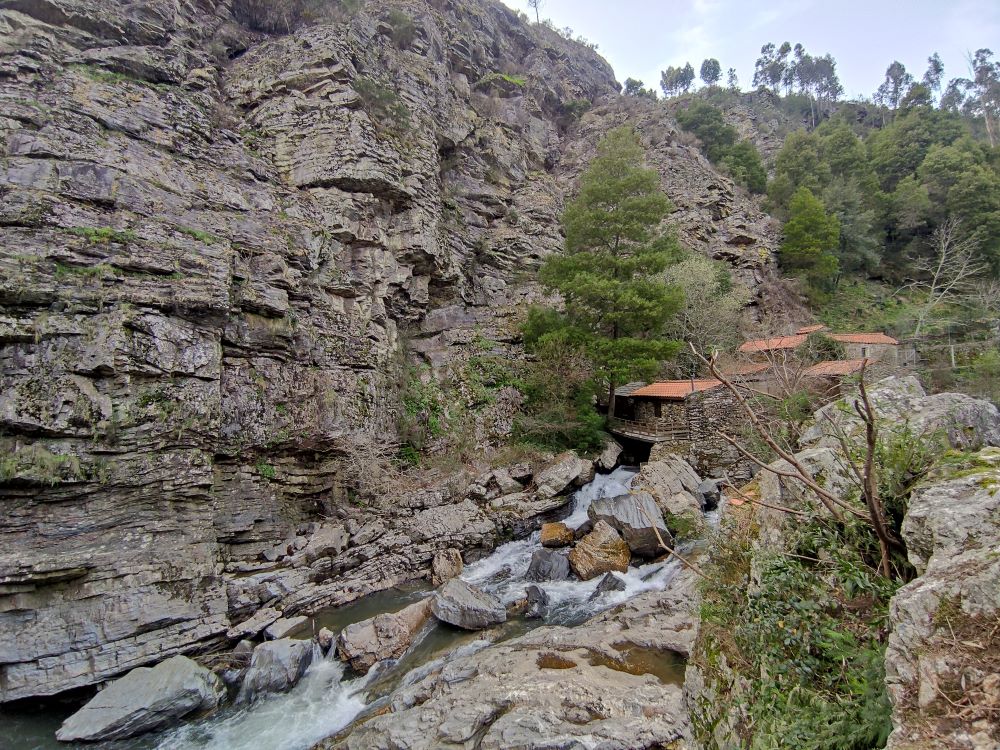 Vista para parte do Parque da Nossa Senhora do Salto, em Paredes