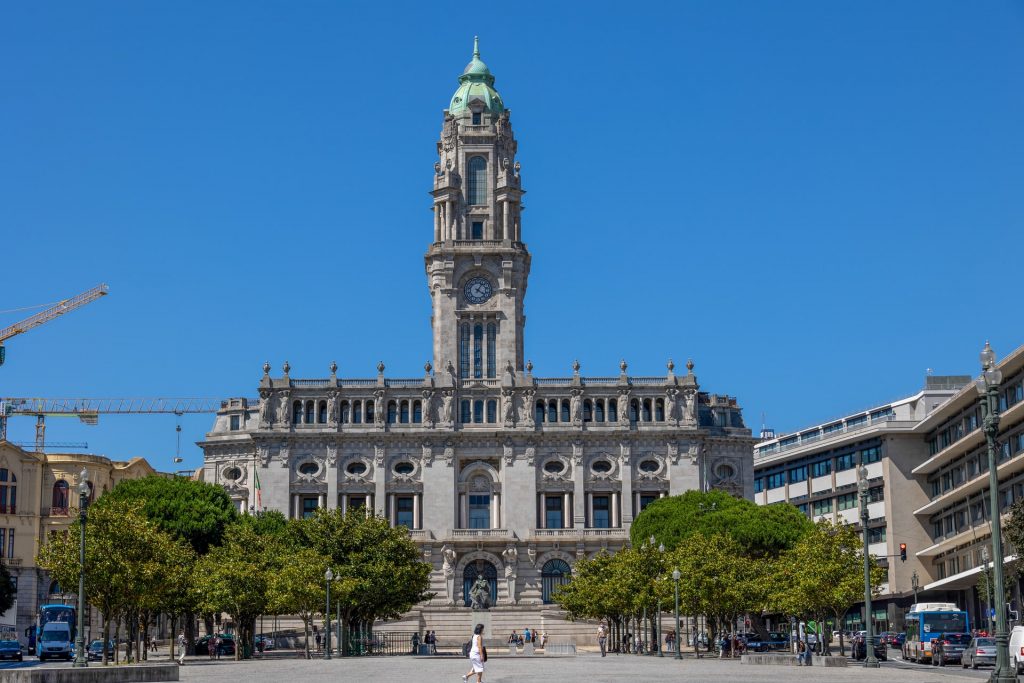 Câmara Municipal do Porto, na Avenida dos Aliados