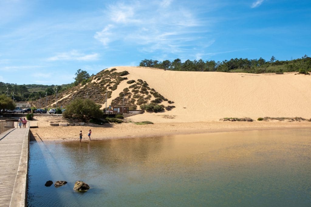 Salir do Porto, esta é a maior duna de Portugal