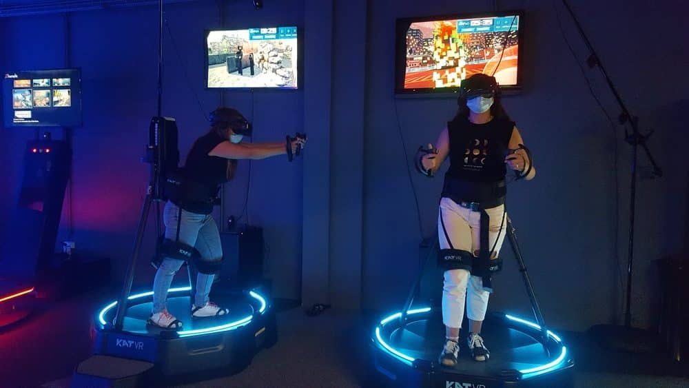 Viral Virtual Reality oferece simuladores de racing e várias estações de jogos