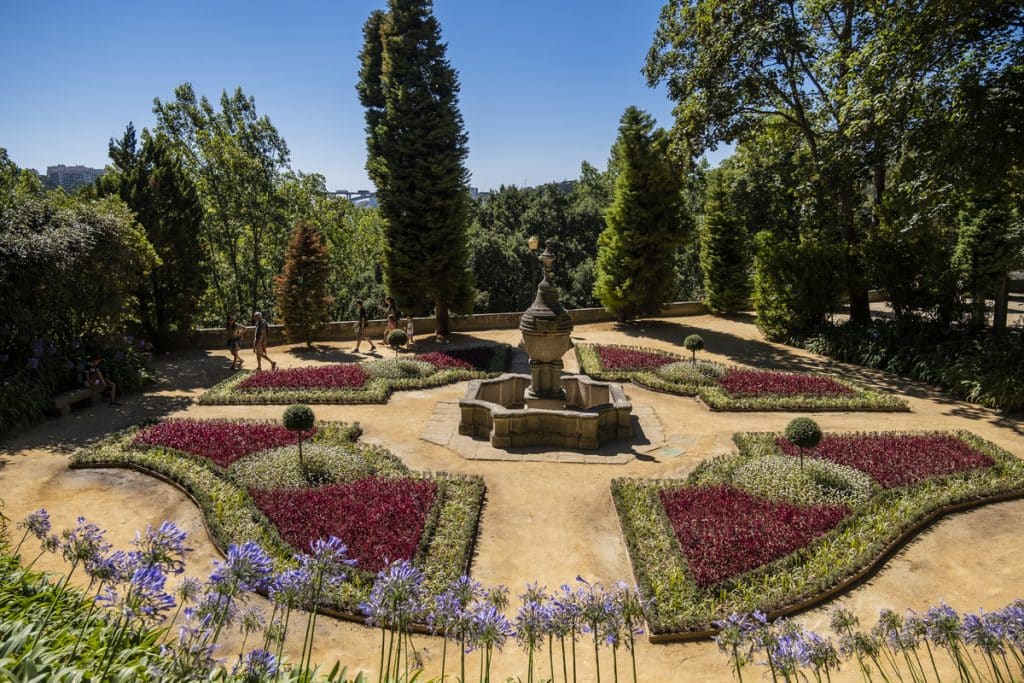 O Jardim do Buxo, no Palácio de Cristal, foi alvo de um projeto de requalificação e ganhou ainda mais cor