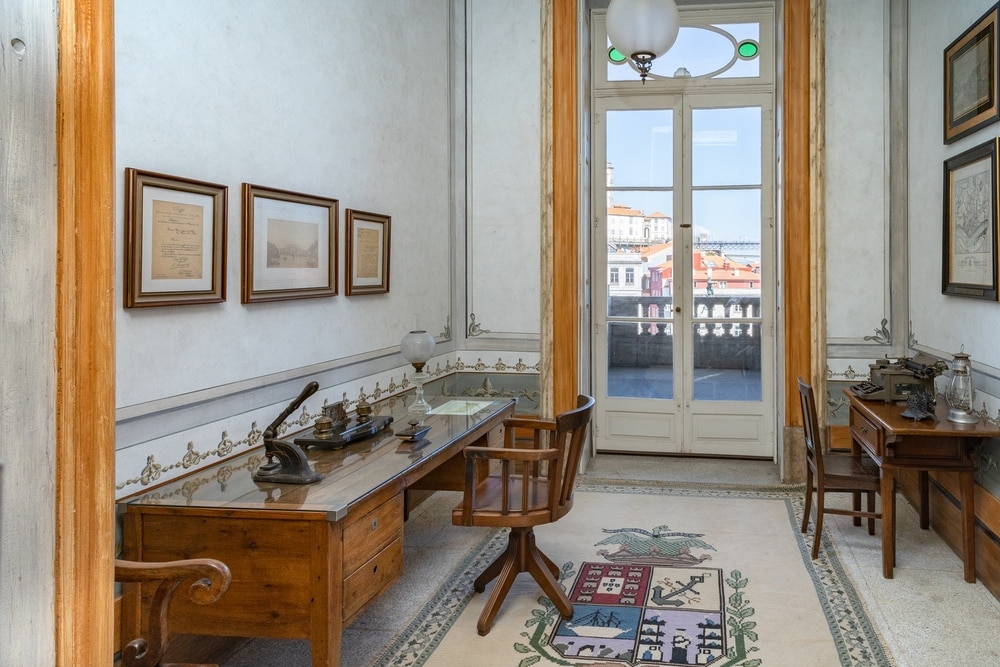 O Gabinete Gustav Eiffel é um dos lugares secretos do Porto que tens mesmo de conhecer