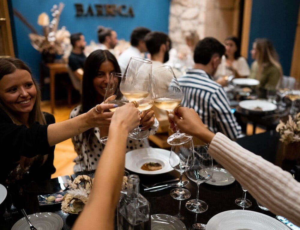 Barrica, o novo restaurante no Porto onde o menu é uma surpresa