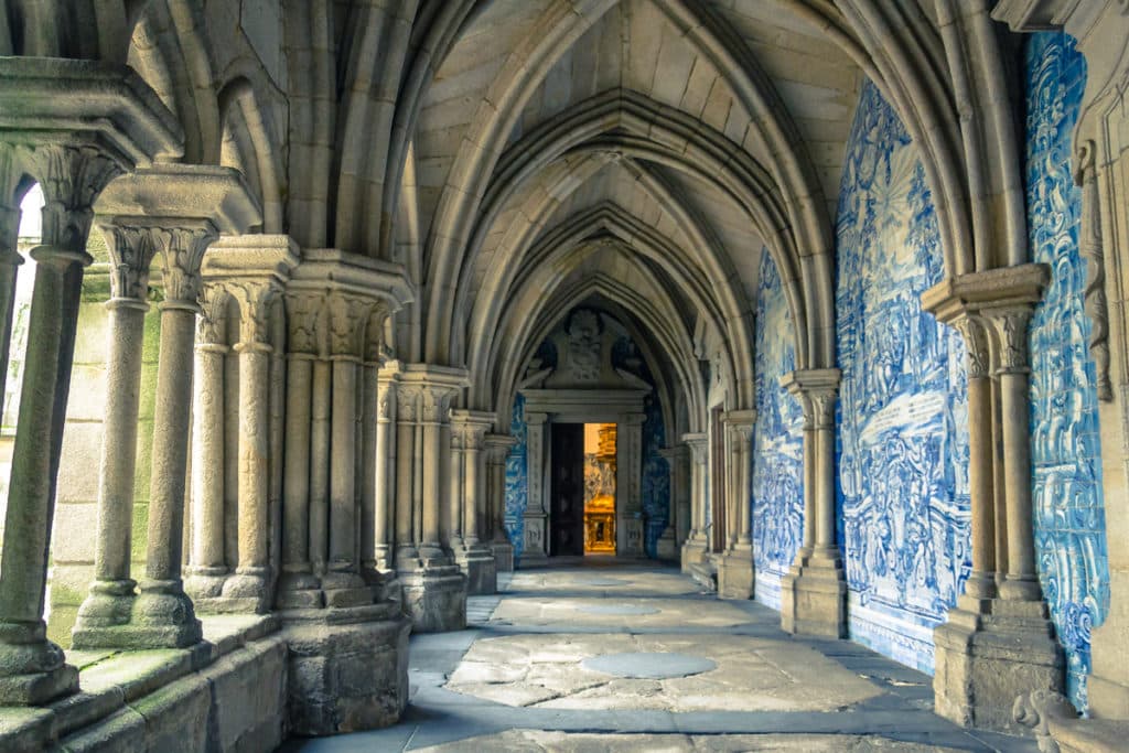 A Sé Catedral do Porto é um dos monumentos mais antigos e simbólicos da cidade.