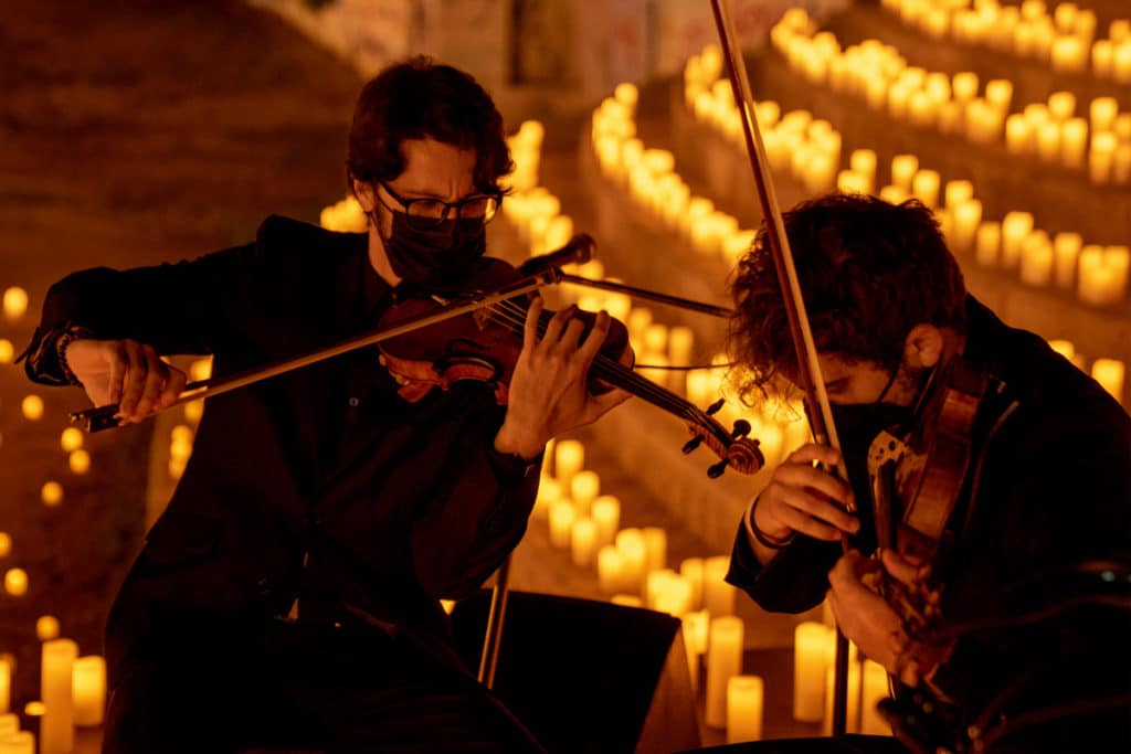 Em novembro, há um Concerto Candlelight de tributo aos Abba no Porto