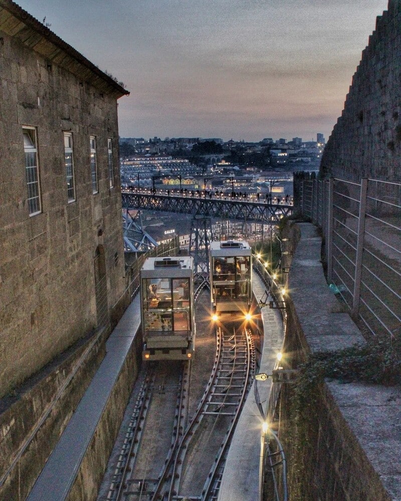 A vista para o Funicular dos Guindais resultou numa das melhores fotos do ano no Porto