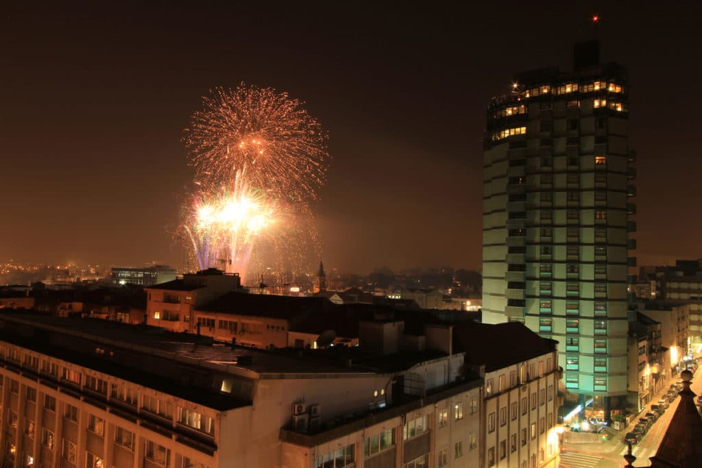 Há várias festas para celebrar a passagem de ano e o Ano Novo no Porto