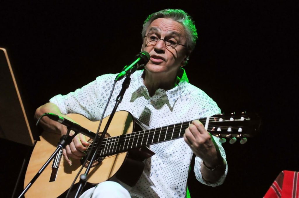 Caetano Veloso regressa a Portugal em setembro, incluindo um concerto no Porto