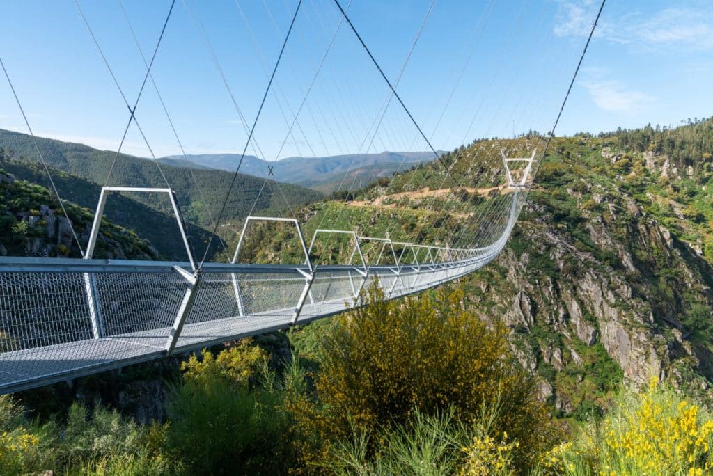A ponte 516 Arouca é uma das maiores atrações de turismo de natureza em Portugal