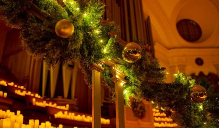 Este Concerto Candlelight de Natal é o plano perfeito para celebrar em família